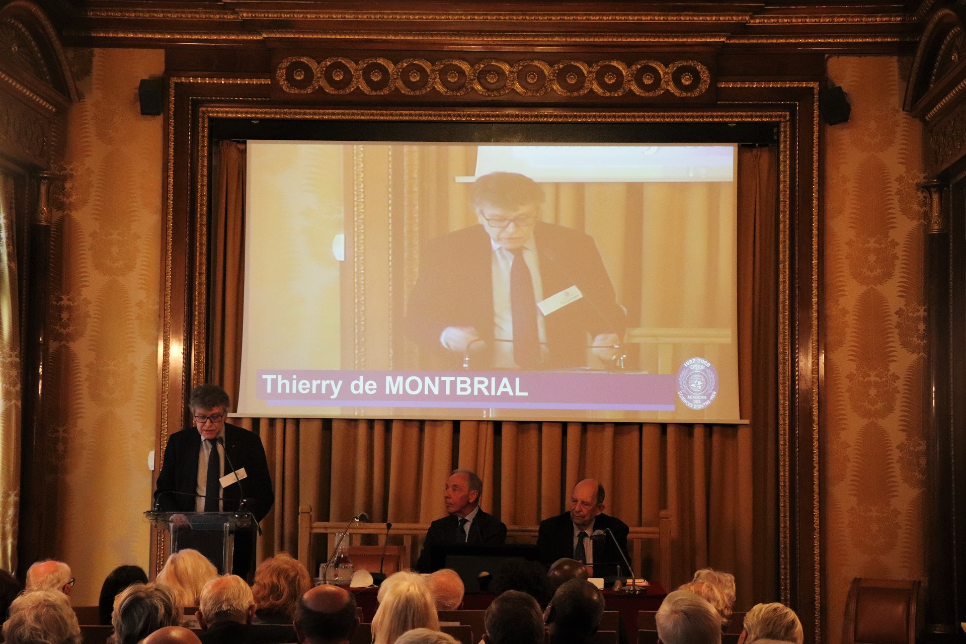Thierry de Montbrial Installation ASOM